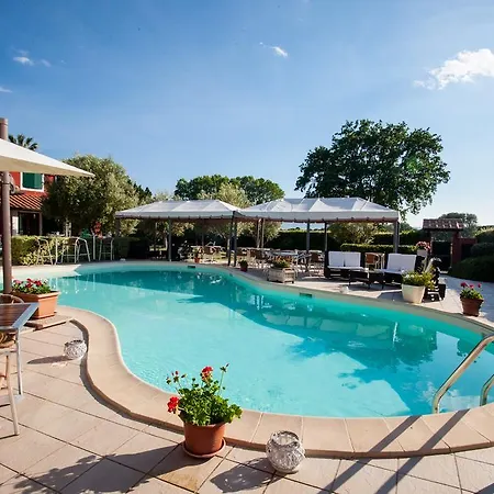 La Posta Di Torrenova Hotel