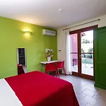 La Posta Di Torrenova Szálloda 3*